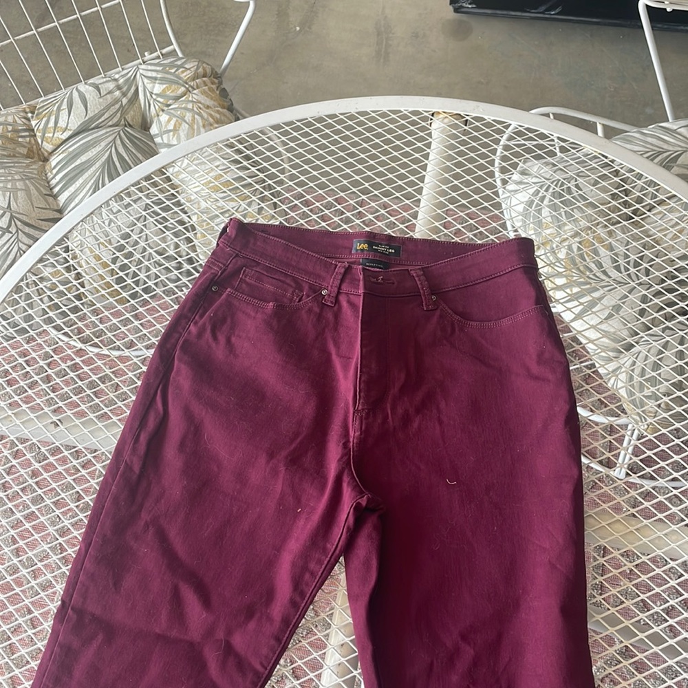 Maroon slim fit skinny leg mid rise lEE PANTS